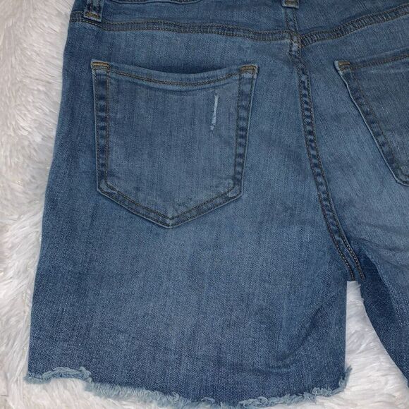 Seven Weekend Cut Off Jean Shorts Women’s Size 8 - Picture 9 of 15